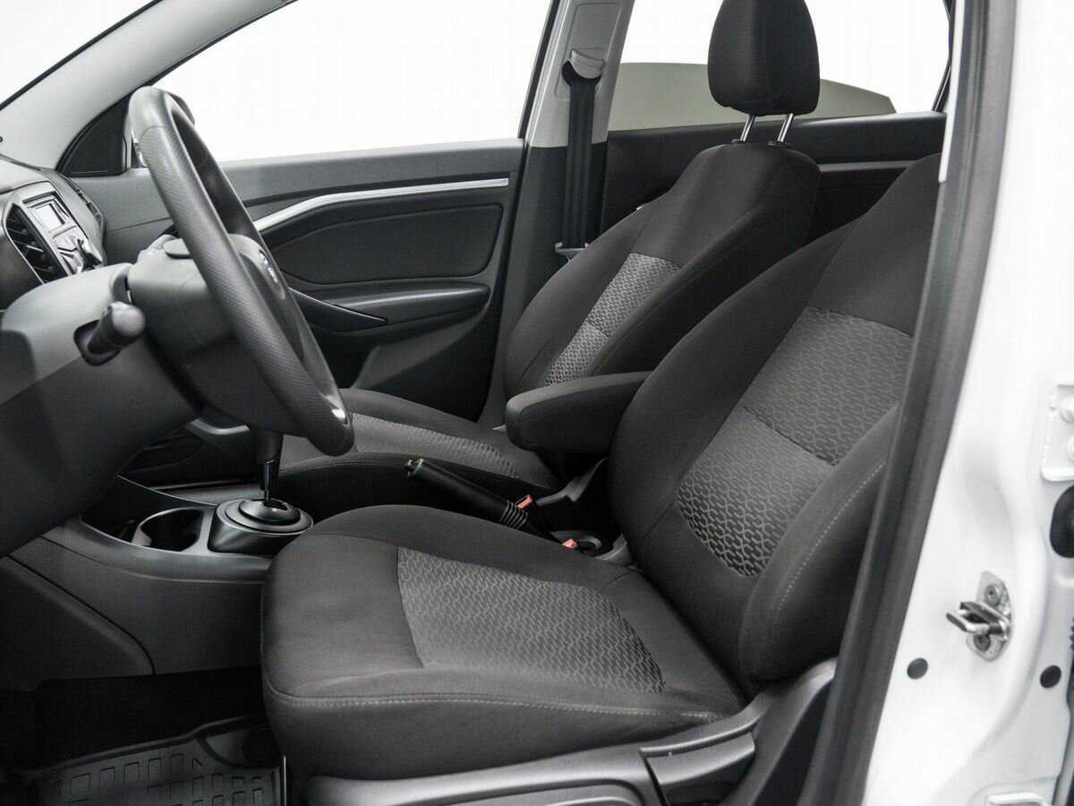 Купить Lada (ВАЗ) Vesta, 2017, 125 000 км, фото №14