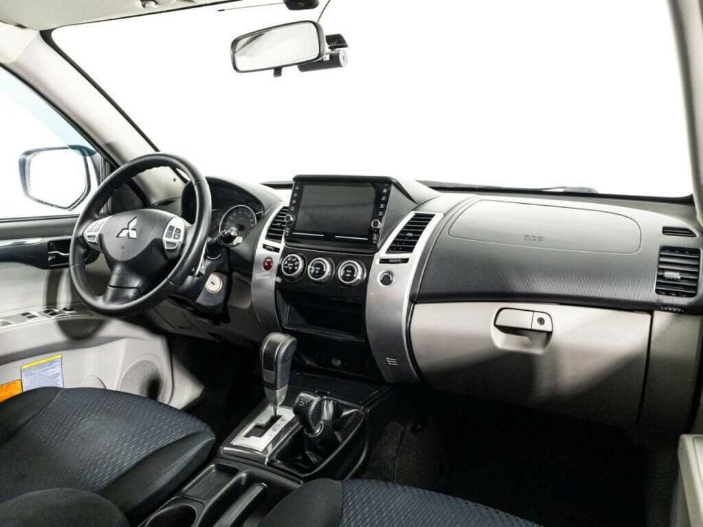 Купить Mitsubishi Pajero Sport, 2014, 166 819 км, фото №9