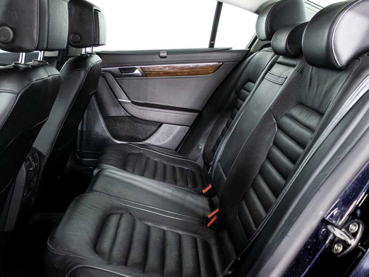 Купить Volkswagen Passat, 2012, 258 780 км, фото №10