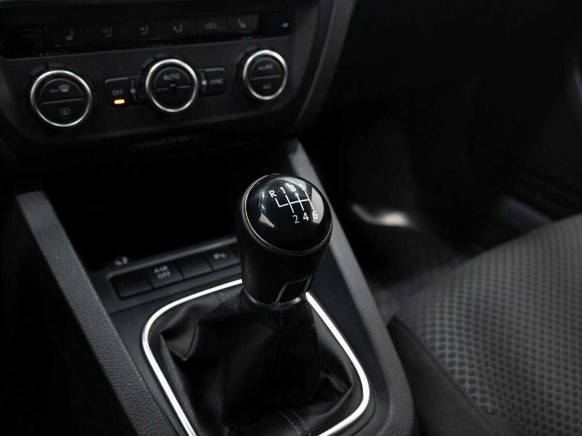 Купить Volkswagen Jetta, 2014, 150 000 км, фото №17