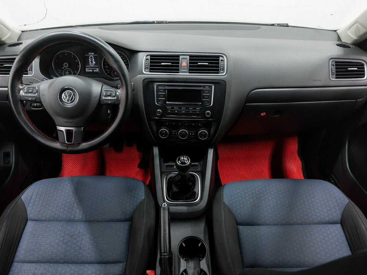 Купить Volkswagen Jetta, 2013, 312 700 км, фото №10