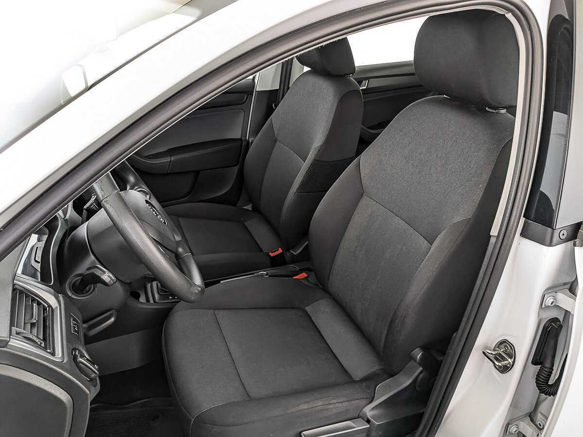 Купить Skoda Rapid, 2019, 86 186 км, фото №18