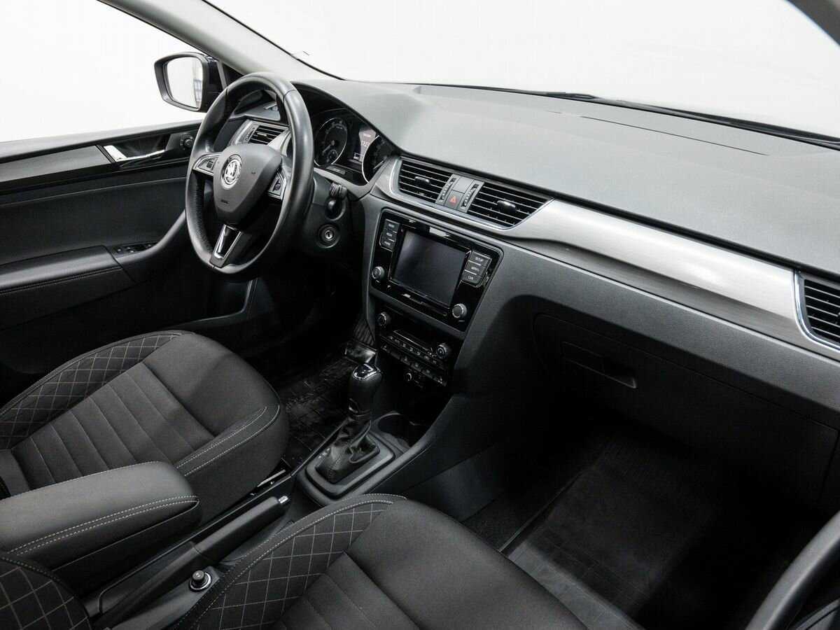 Купить Skoda Rapid, 2018, 87 000 км, фото №6