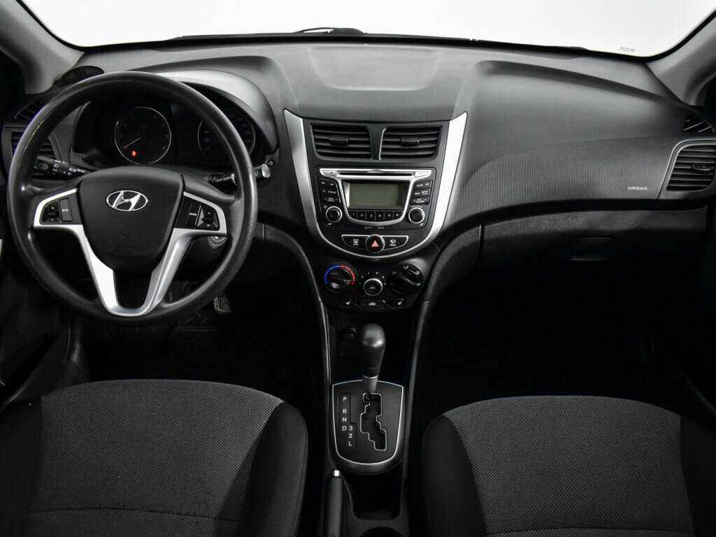 Купить Hyundai Solaris, 2014, 150 246 км, фото №12