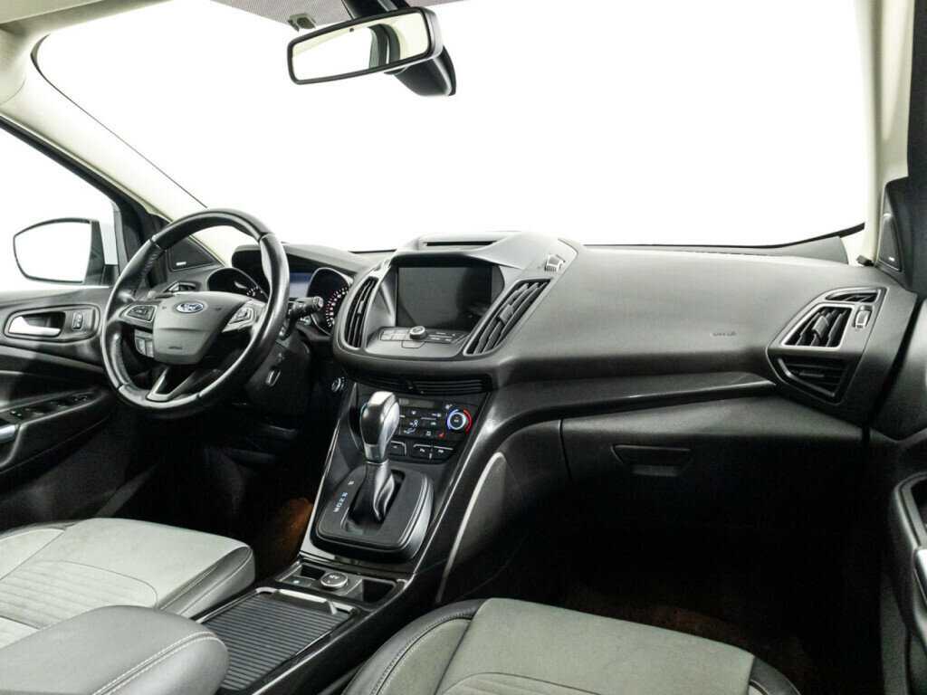 Купить Ford Kuga, 2017, 110 152 км, фото №9