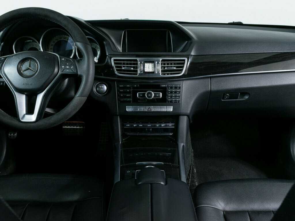 Купить Mercedes-Benz E-Класс 300, 2013, 173 457 км, фото №10
