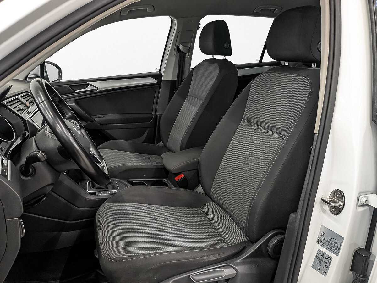 Купить Volkswagen Tiguan, 2021, 153 130 км, фото №18