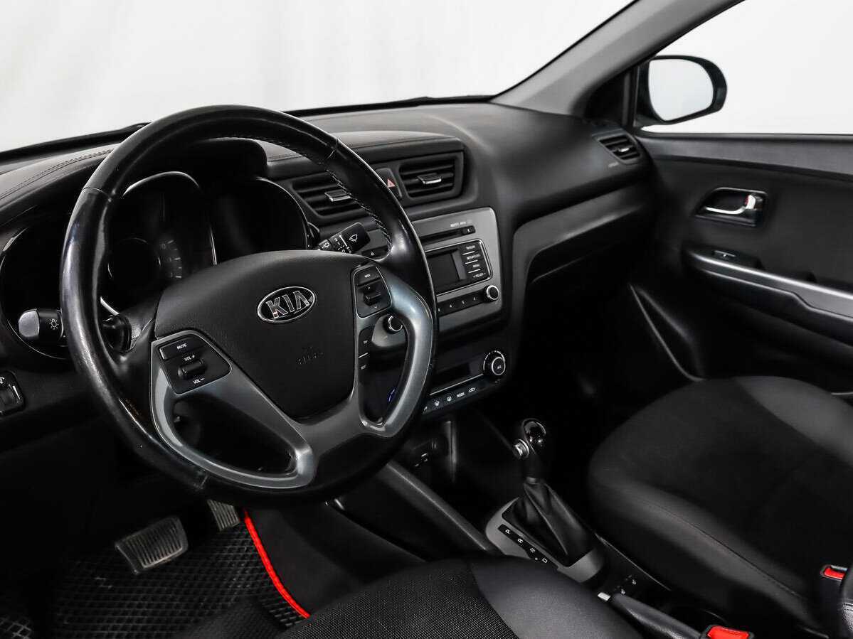 Купить Kia Rio, 2017, 140 738 км, фото №9