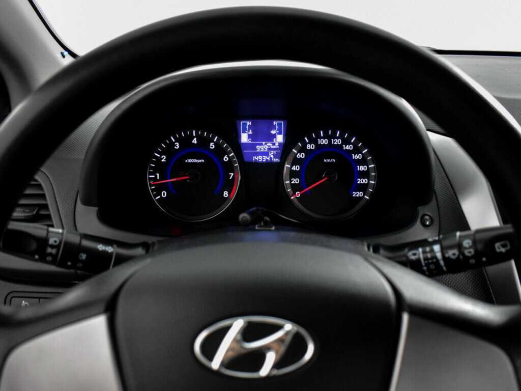 Купить Hyundai Solaris, 2014, 149 346 км, фото №16