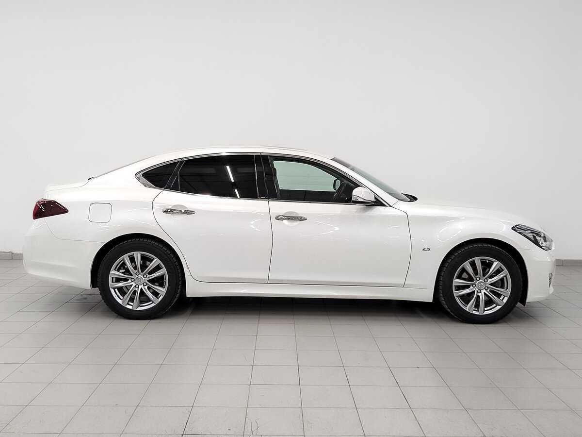Купить Infiniti Q70, 2016, 88 021 км, фото №4