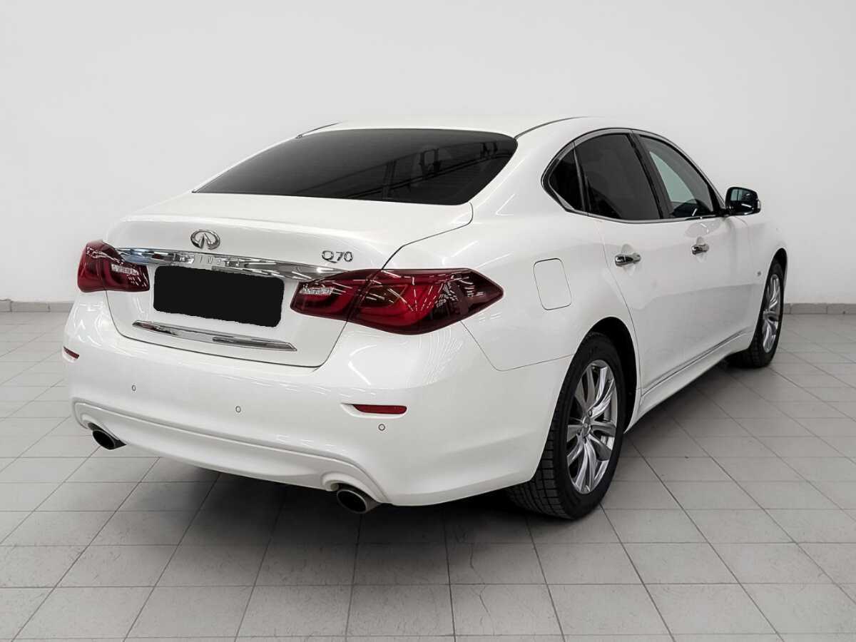 Купить Infiniti Q70, 2016, 88 021 км, фото №5