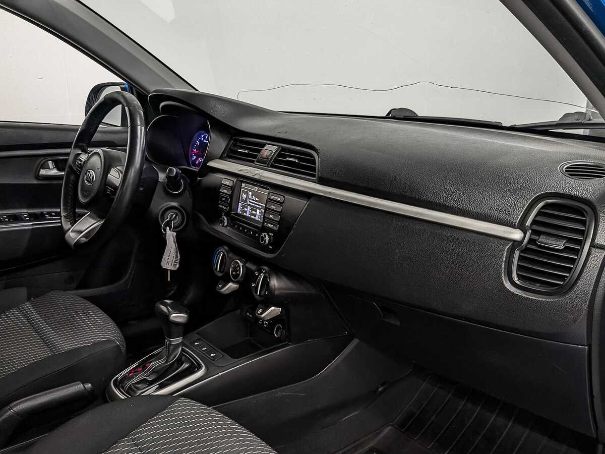 Купить Kia Rio X-Line, 2020, 190 210 км, фото №10