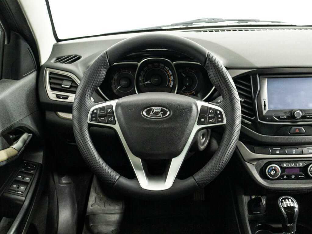 Купить Lada (ВАЗ) Vesta SW, 2018, 124 046 км, фото №16