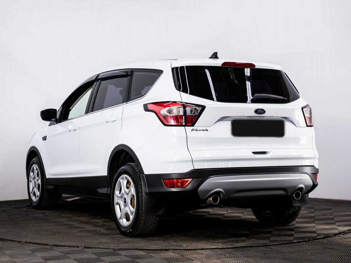 Купить Ford Kuga, 2017, 118 000 км, фото №4