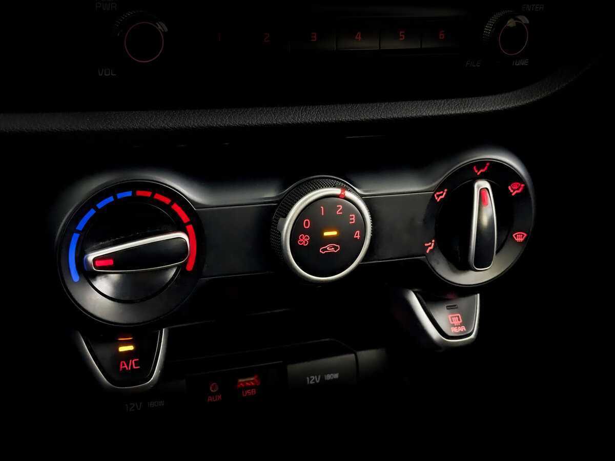 Купить Kia Rio X-Line, 2020, 149 507 км, фото №24