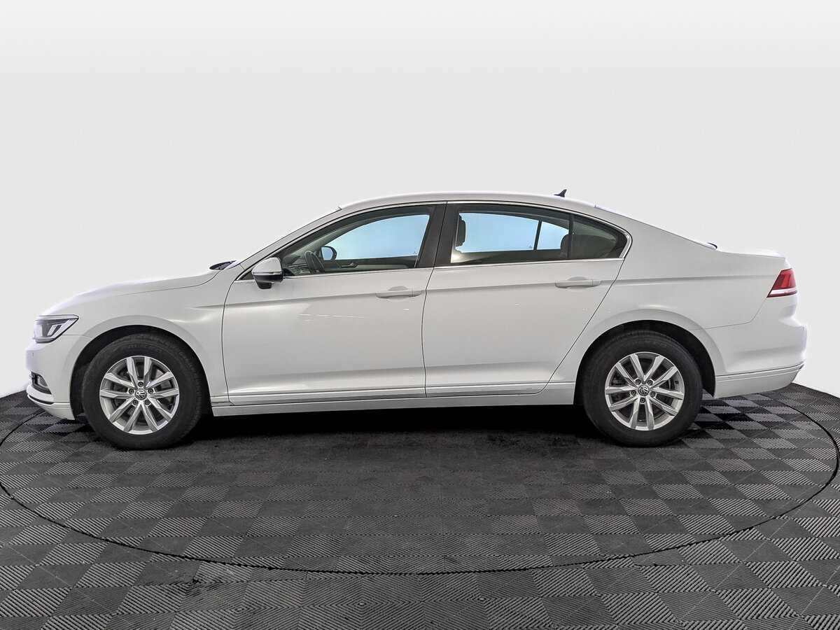 Купить Volkswagen Passat, 2019, 43 971 км, фото №8
