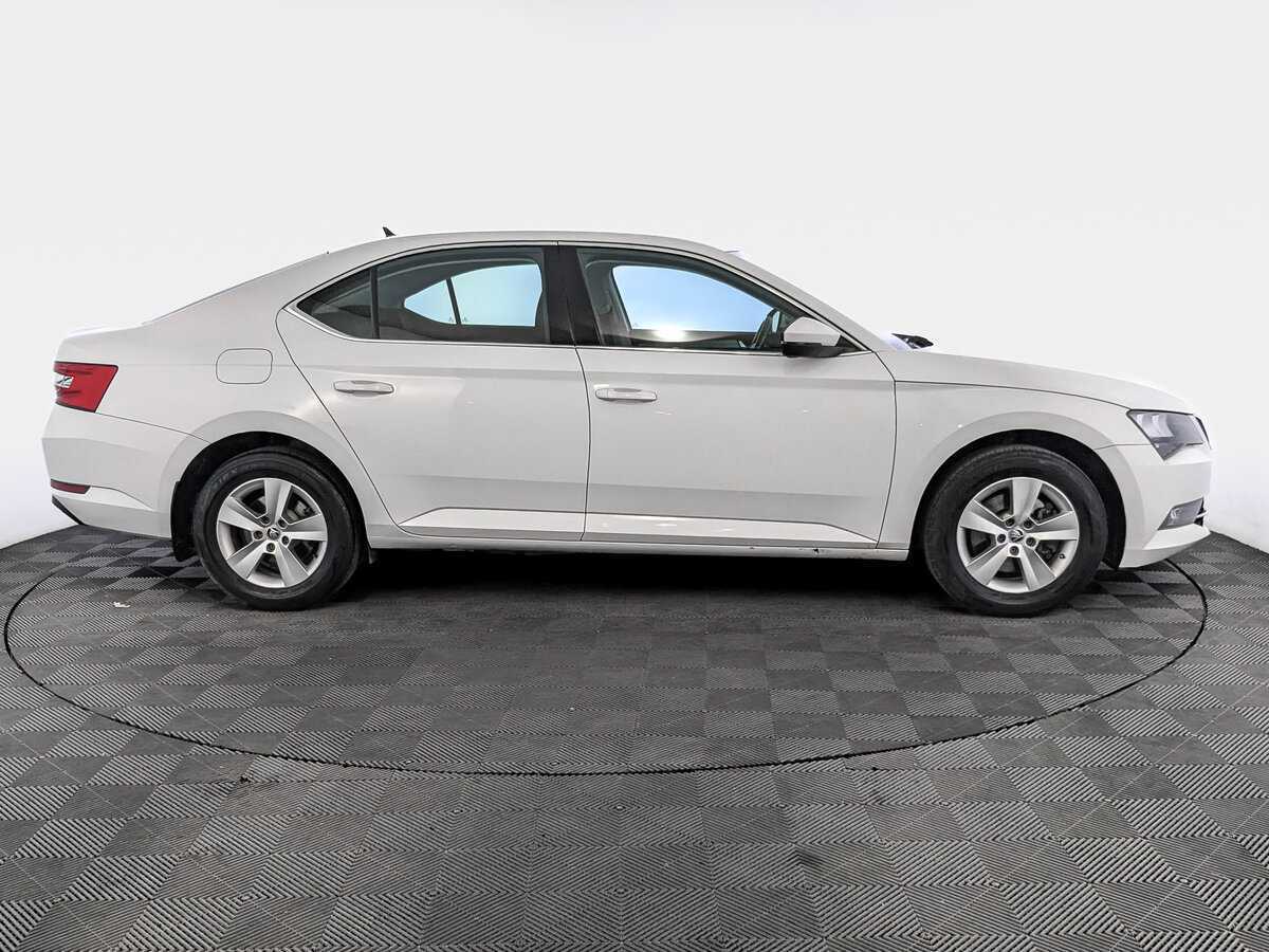 Купить Skoda Superb, 2017, 137 416 км, фото №4