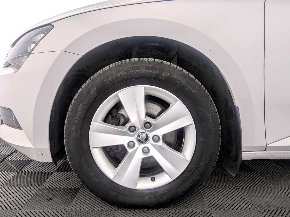 Купить Skoda Superb, 2017, 119 223 км, фото №18