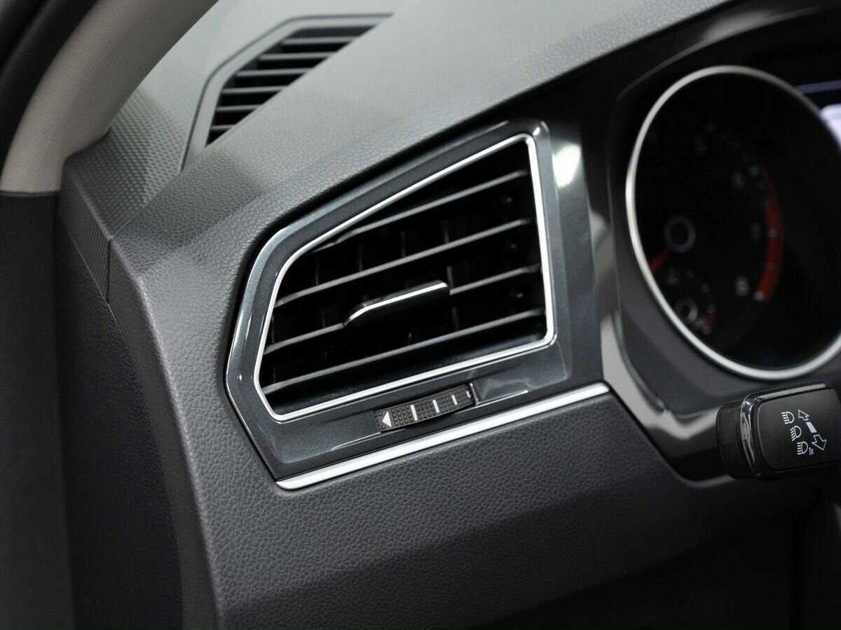 Купить Volkswagen Tiguan, 2017, 174 939 км, фото №20