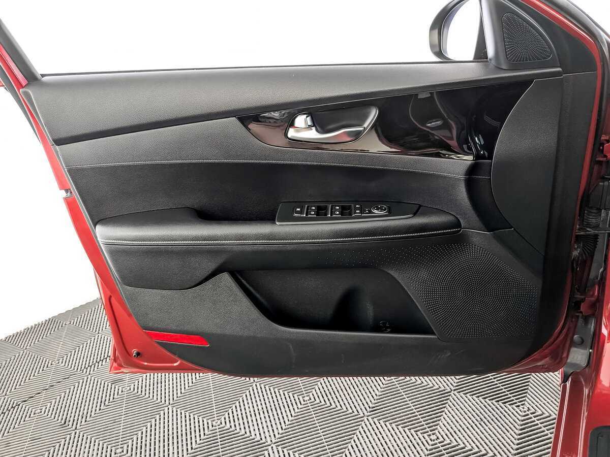 Купить Kia Cerato, 2020, 111 375 км, фото №17