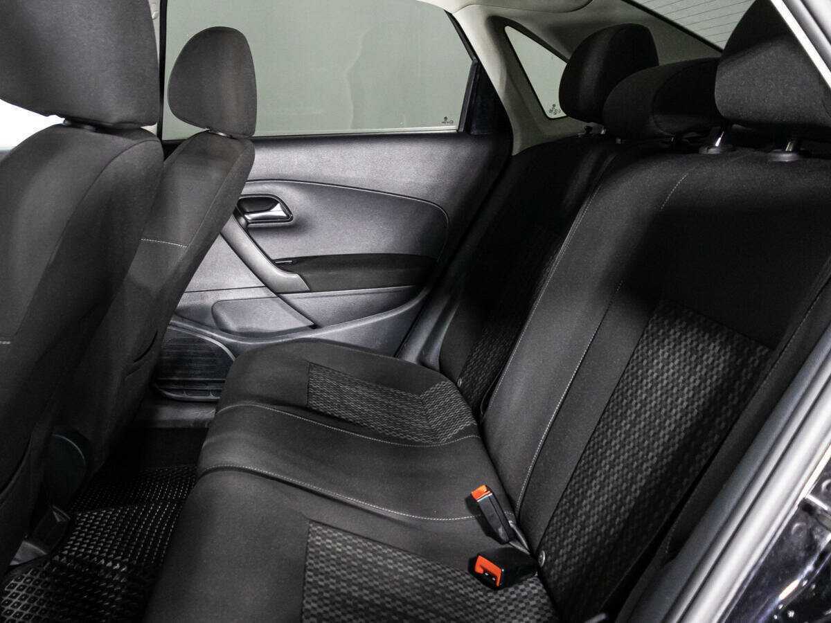 Купить Volkswagen Polo, 2017, 164 601 км, фото №10