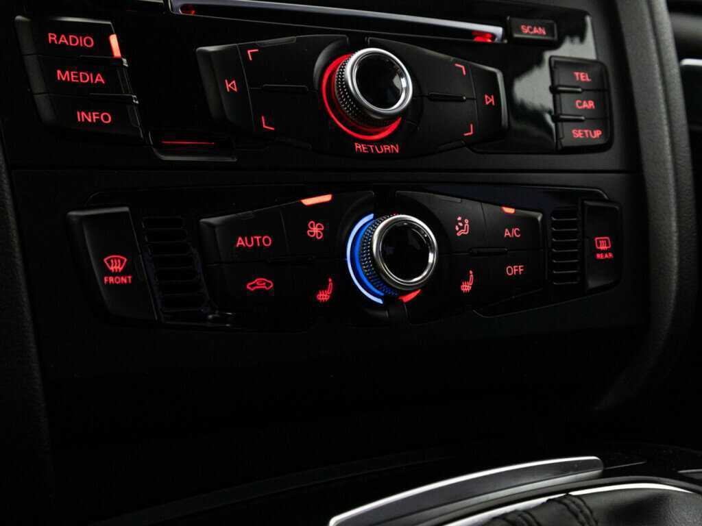 Купить Audi A4, 2015, 110 013 км, фото №16