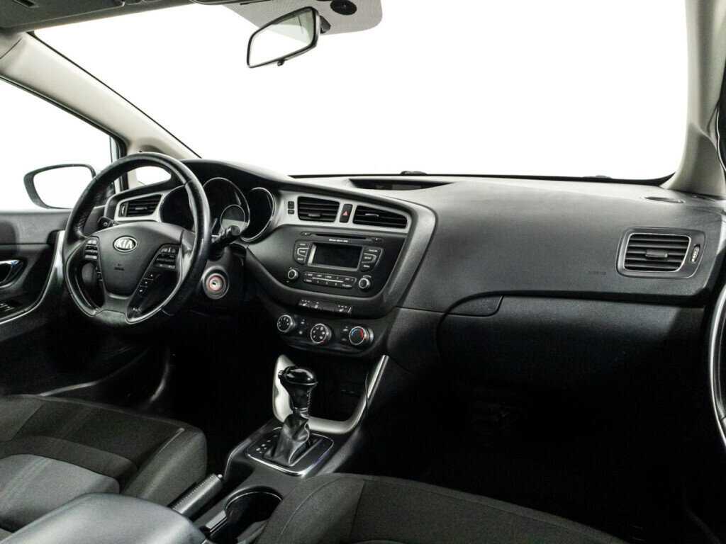 Купить Kia Ceed, 2013, 155 000 км, фото №9