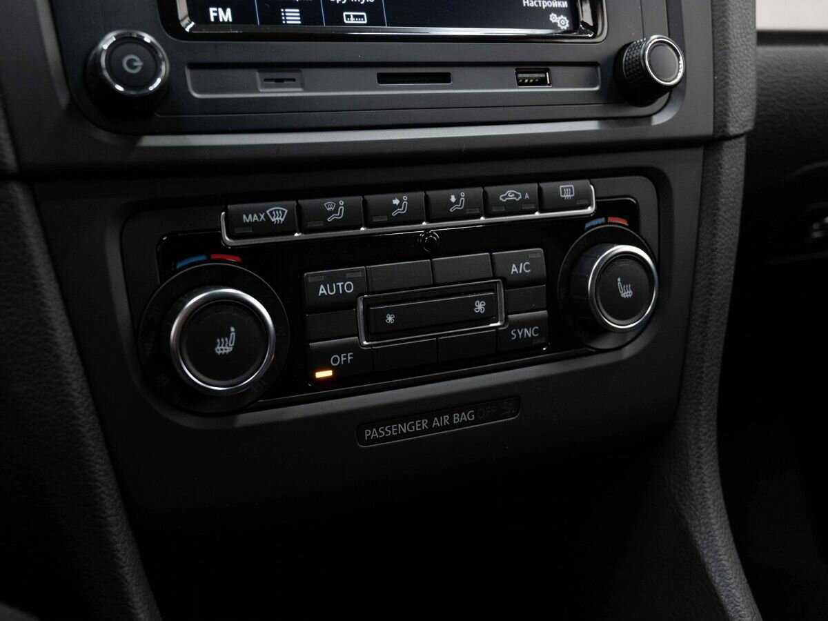 Купить Volkswagen Golf, 2012, 227 000 км, фото №17