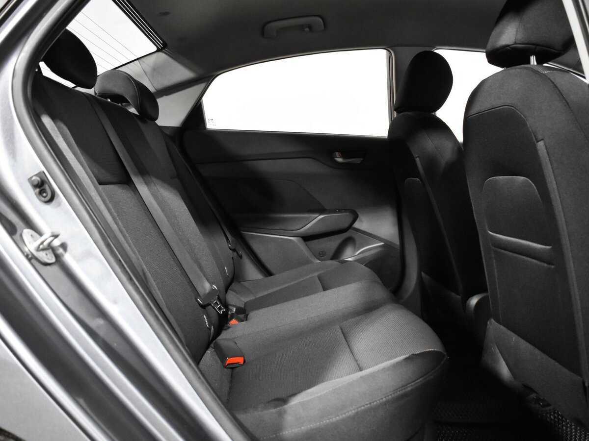 Купить Hyundai Solaris, 2017, 347 550 км, фото №10