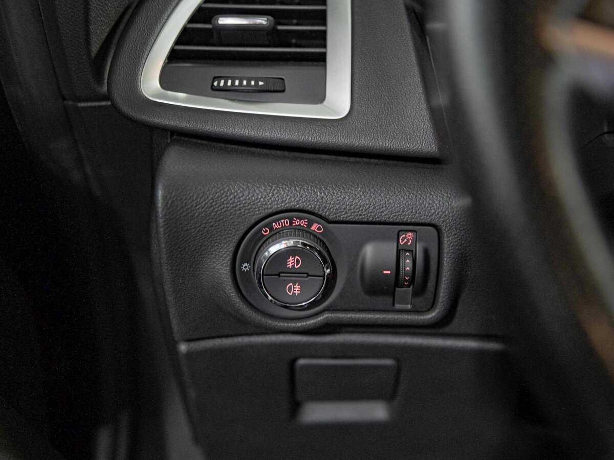 Купить Opel Astra GTC, 2012, 198 780 км, фото №11