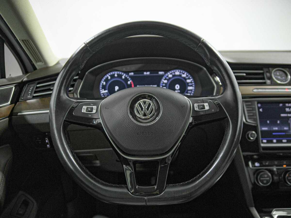 Купить Volkswagen Passat, 2016, 153 225 км, фото №7