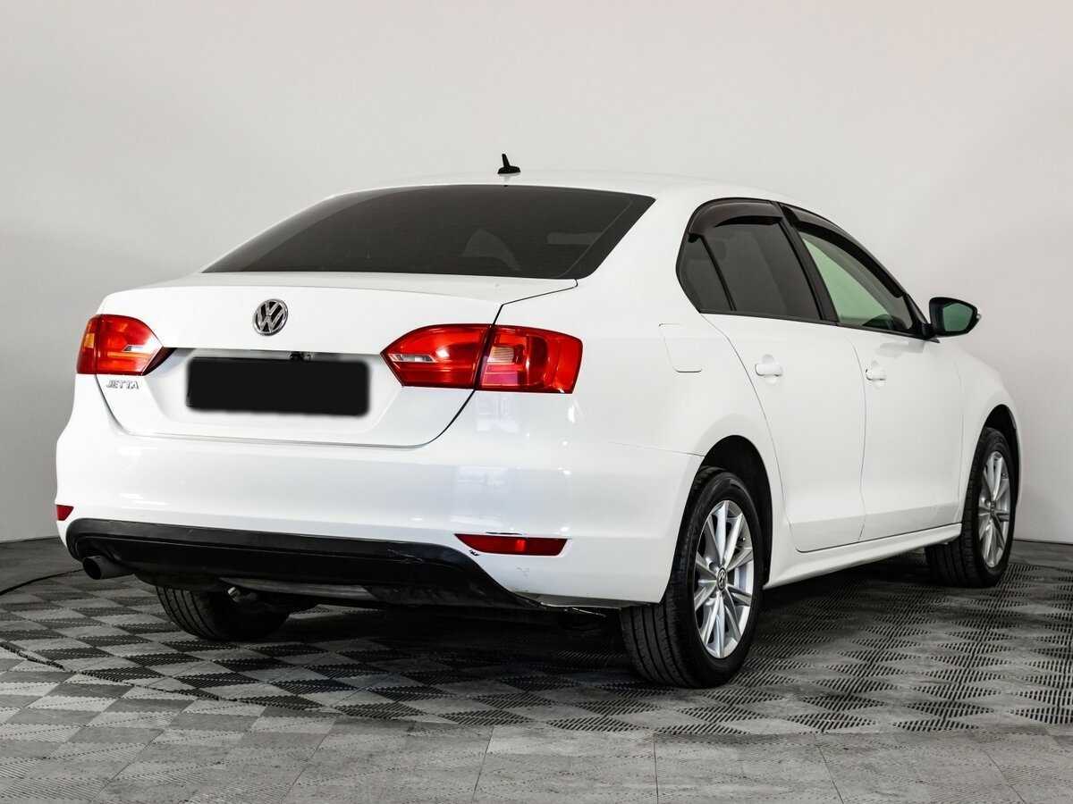 Купить Volkswagen Jetta, 2012, 203 467 км, фото №4