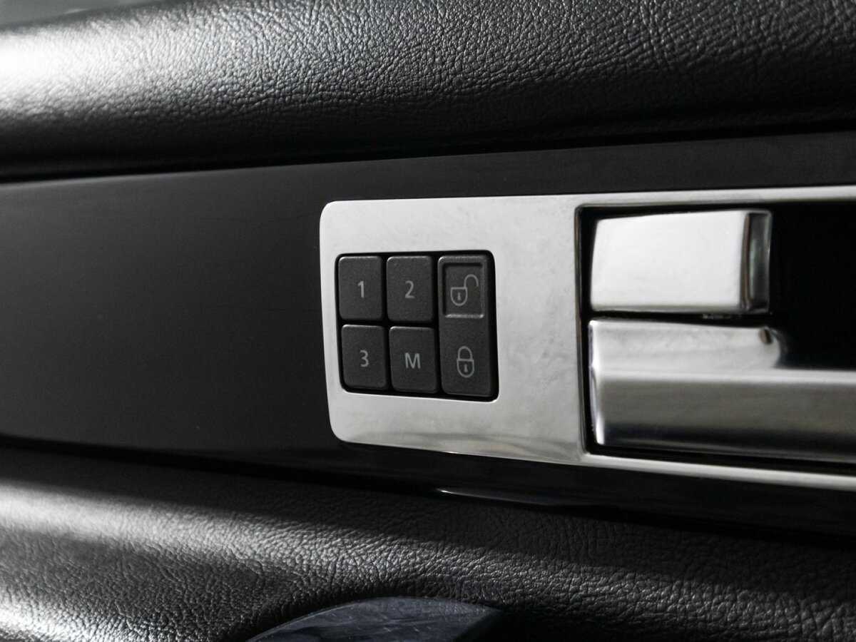 Купить Land Rover Discovery, 2012, 220 220 км, фото №17