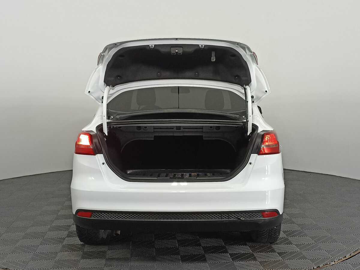 Купить Ford Focus, 2018, 150 408 км, фото №9