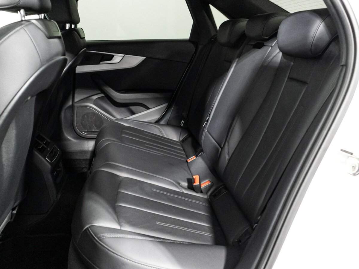 Купить Audi A4, 2019, 50 108 км, фото №10