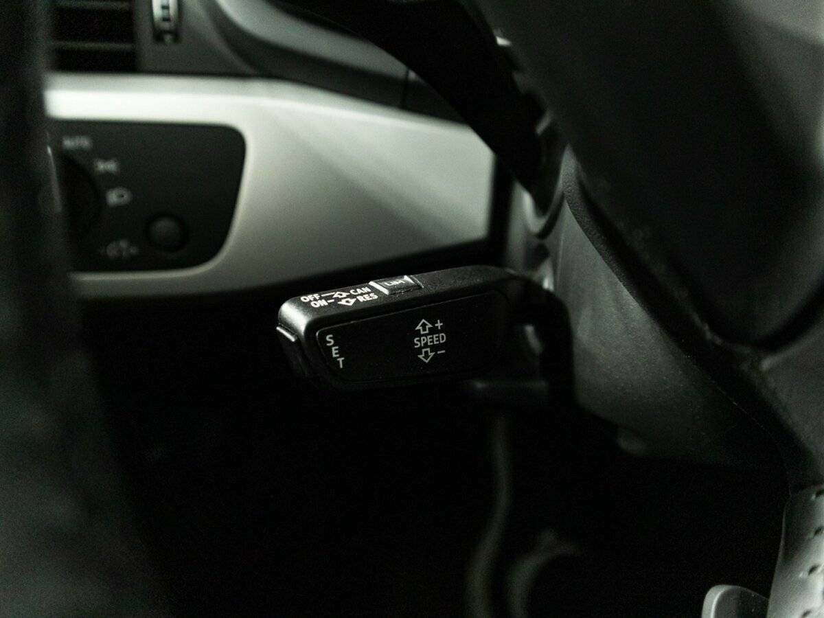 Купить Audi A4, 2019, 50 108 км, фото №22