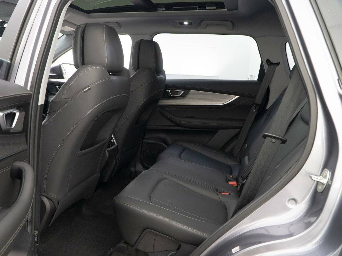 Купить Chery Tiggo 8, 2022, 9 800 км, фото №11