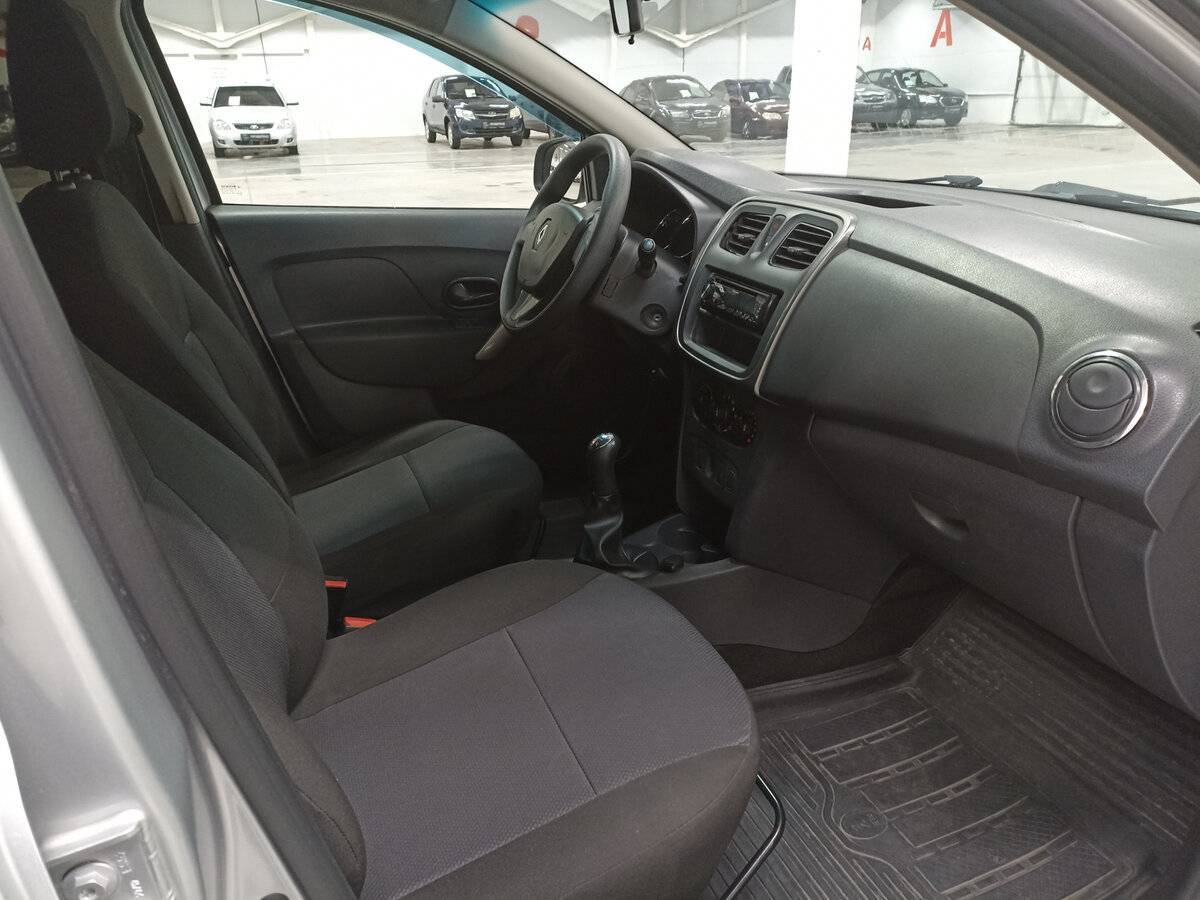 Купить Renault Logan, 2017, 161 892 км, фото №11