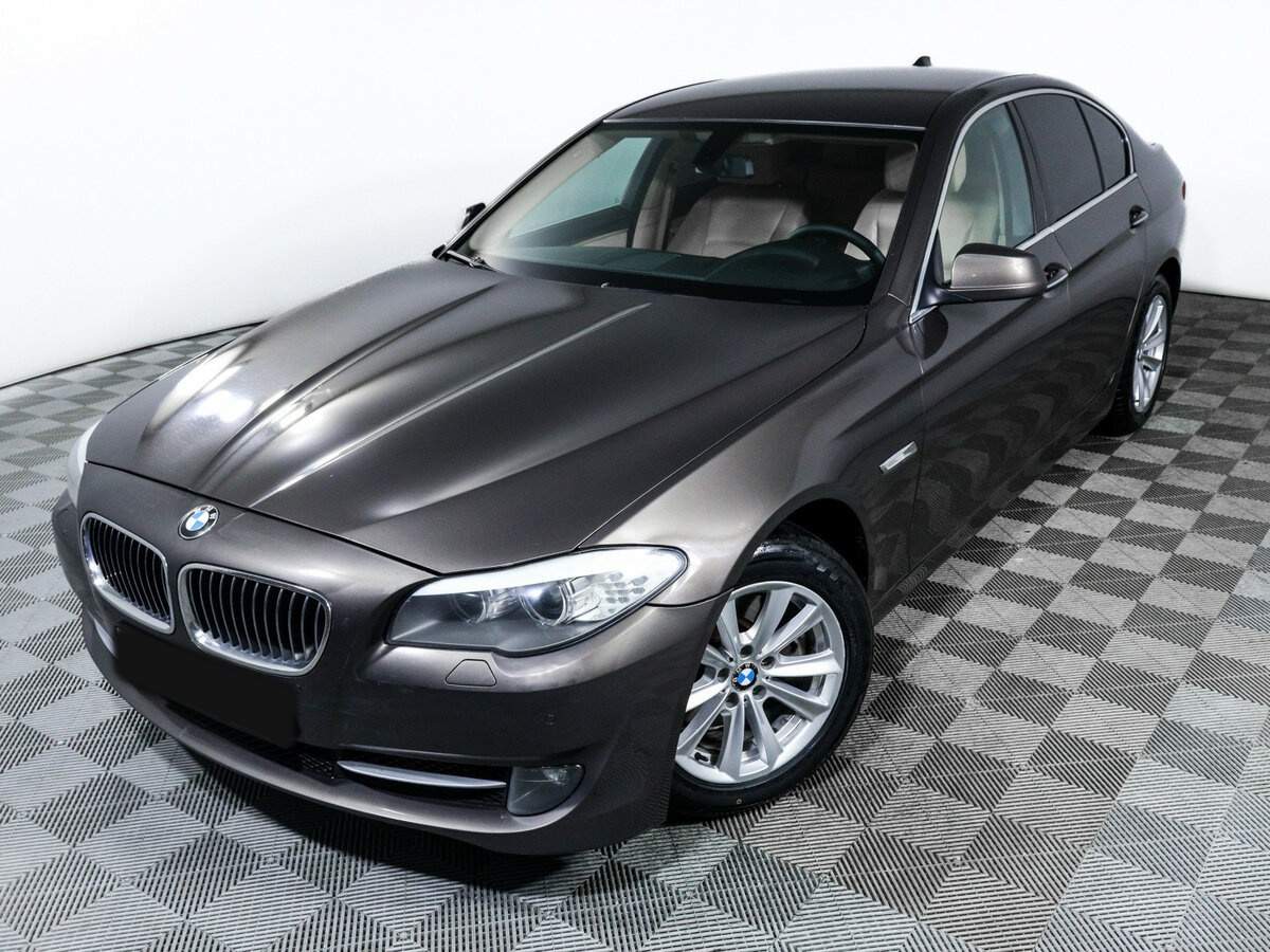 Купить BMW 5 серии 528i, 2012, 266 386 км, фото №17