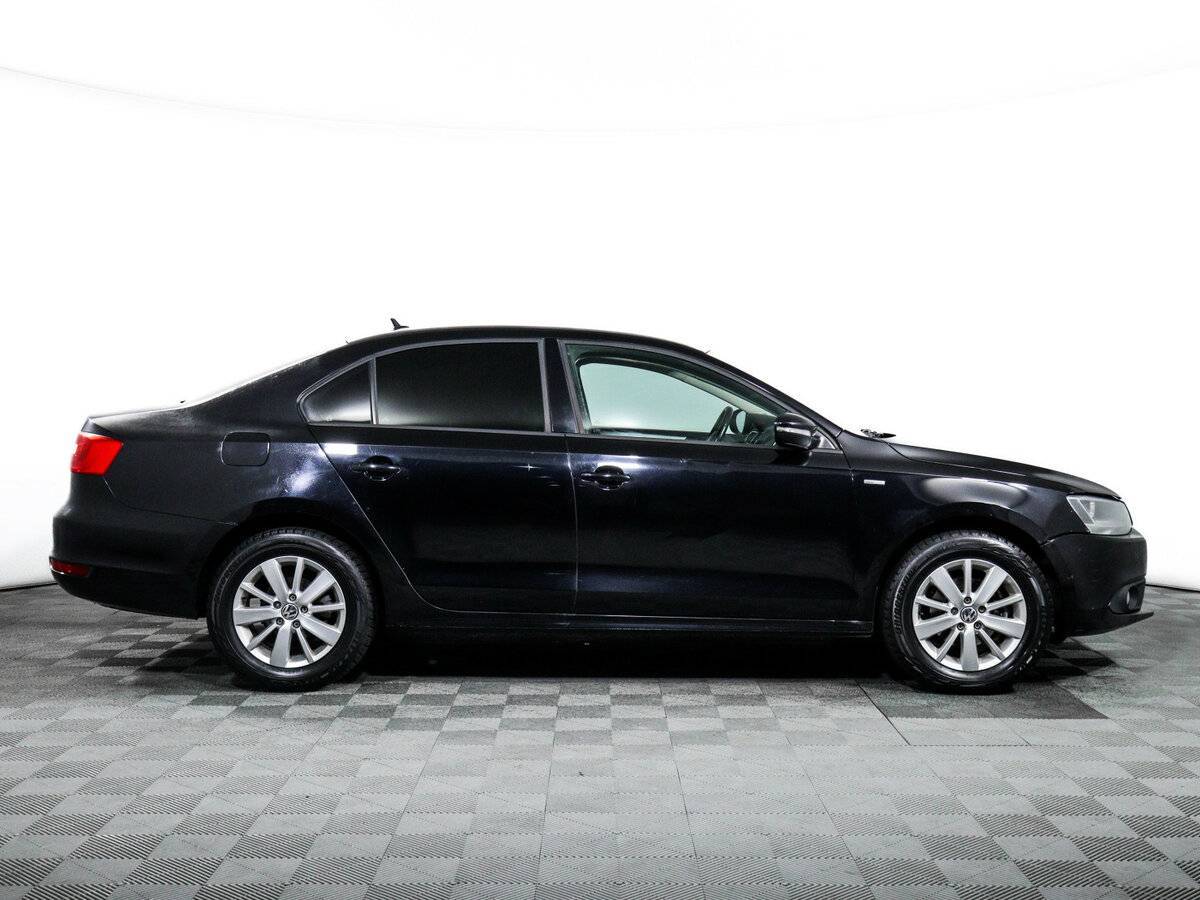 Купить Volkswagen Jetta, 2013, 237 719 км, фото №4