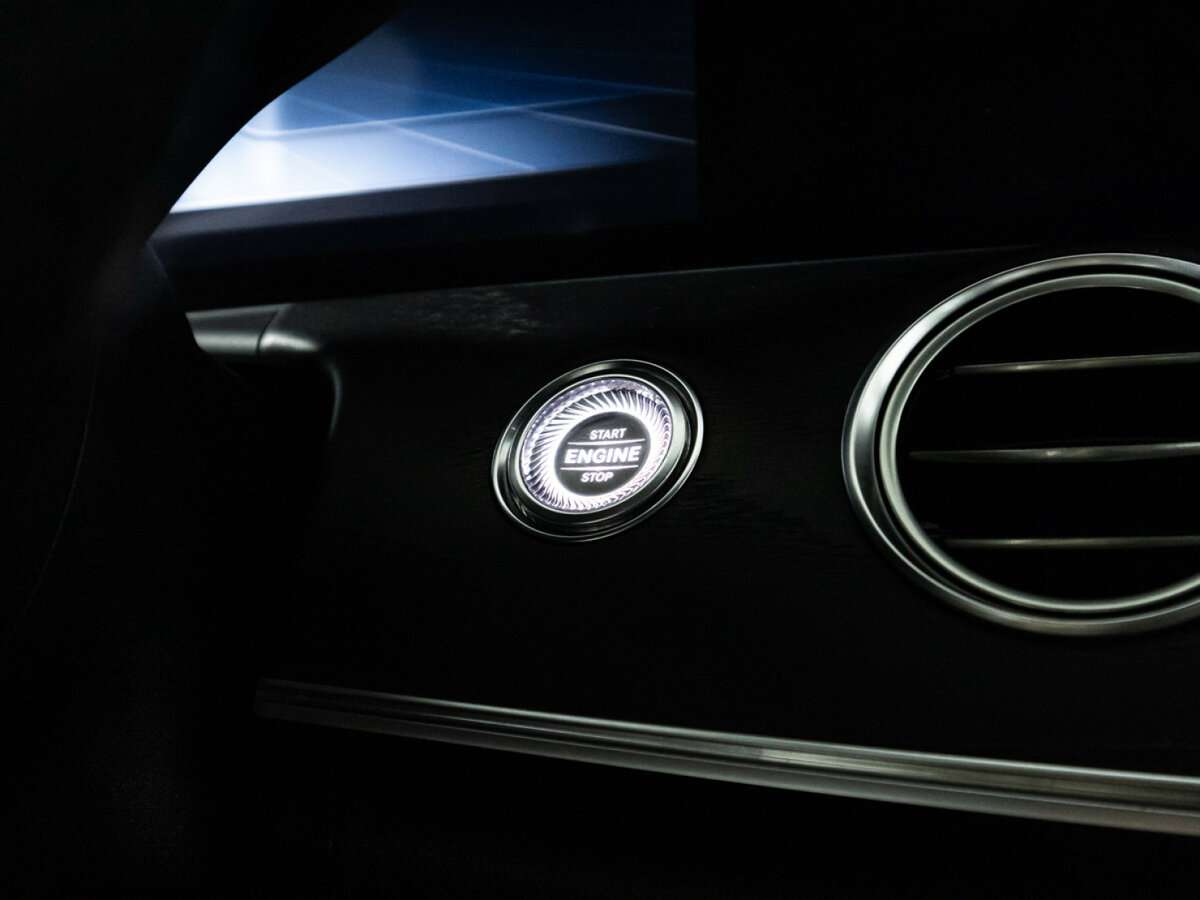 Купить Mercedes-Benz E-Класс 200, 2018, 129 784 км, фото №18