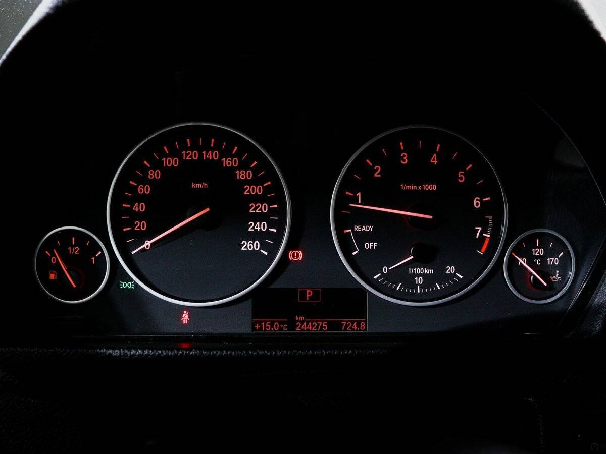 Купить BMW 3 серии 320i, 2014, 244 273 км, фото №11