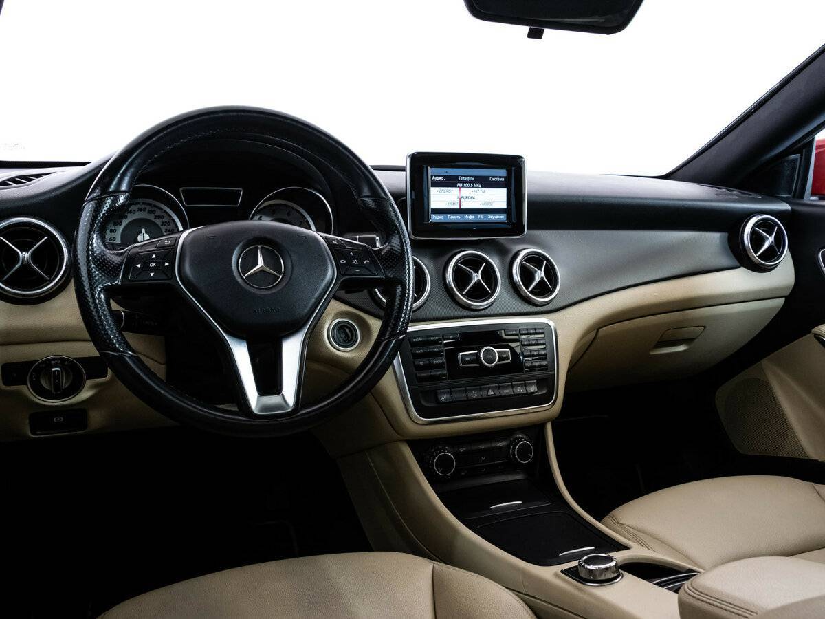 Купить Mercedes-Benz CLA 200, 2013, 174 144 км, фото №9