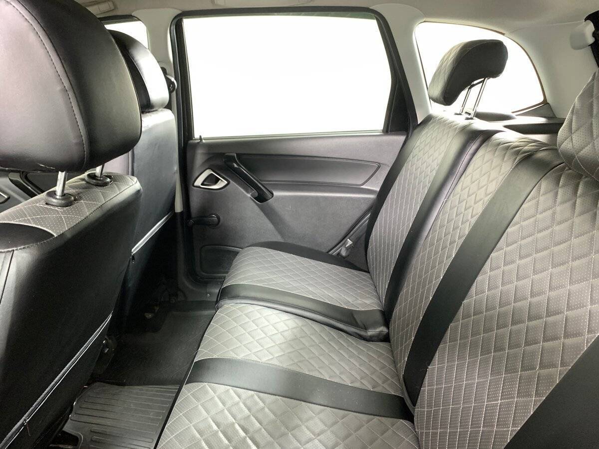 Купить Lada (ВАЗ) Granta Cross, 2023, 69 939 км, фото №18