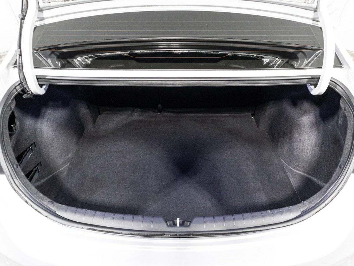 Купить Hyundai Solaris, 2019, 130 736 км, фото №15