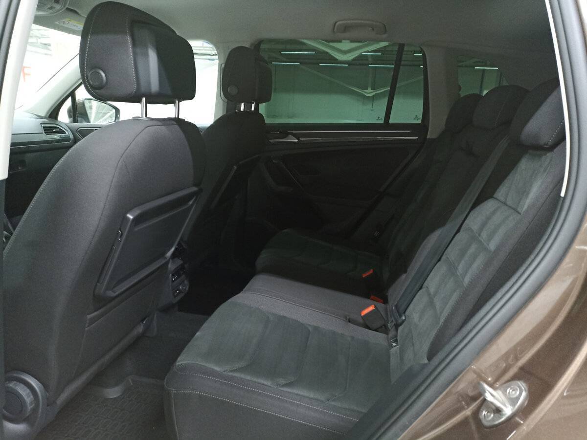 Купить Volkswagen Tiguan, 2020, 161 796 км, фото №12