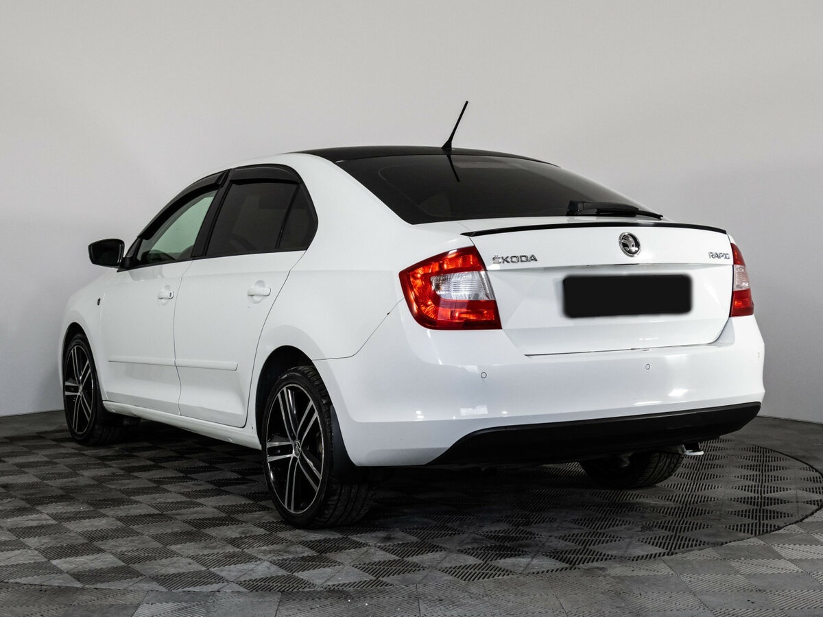 Купить Skoda Rapid I, 2015, 122 373 км, фото №6