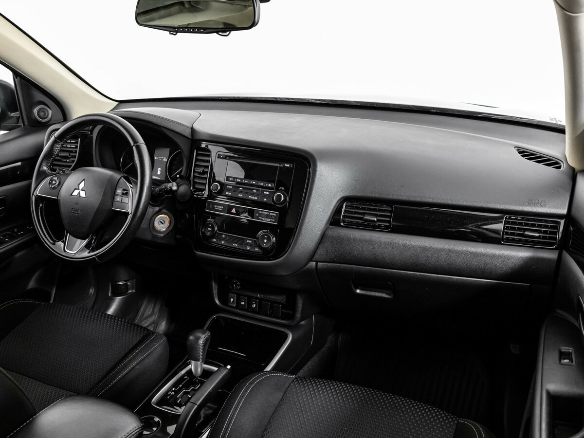 Купить Mitsubishi Outlander III Рестайлинг 3, 2019, 135 789 км, фото №7