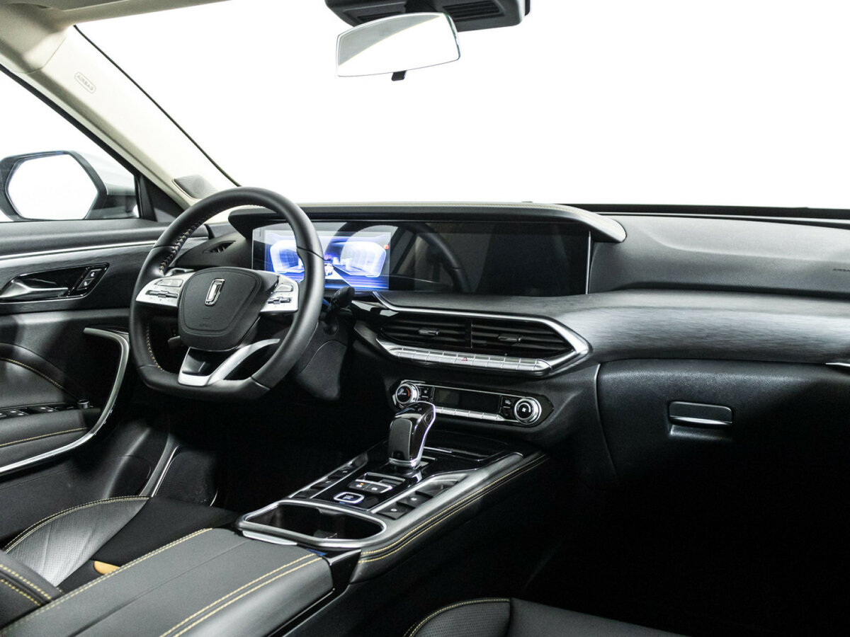 Купить FAW Bestune T77 I, 2024, 9 784 км, фото №9