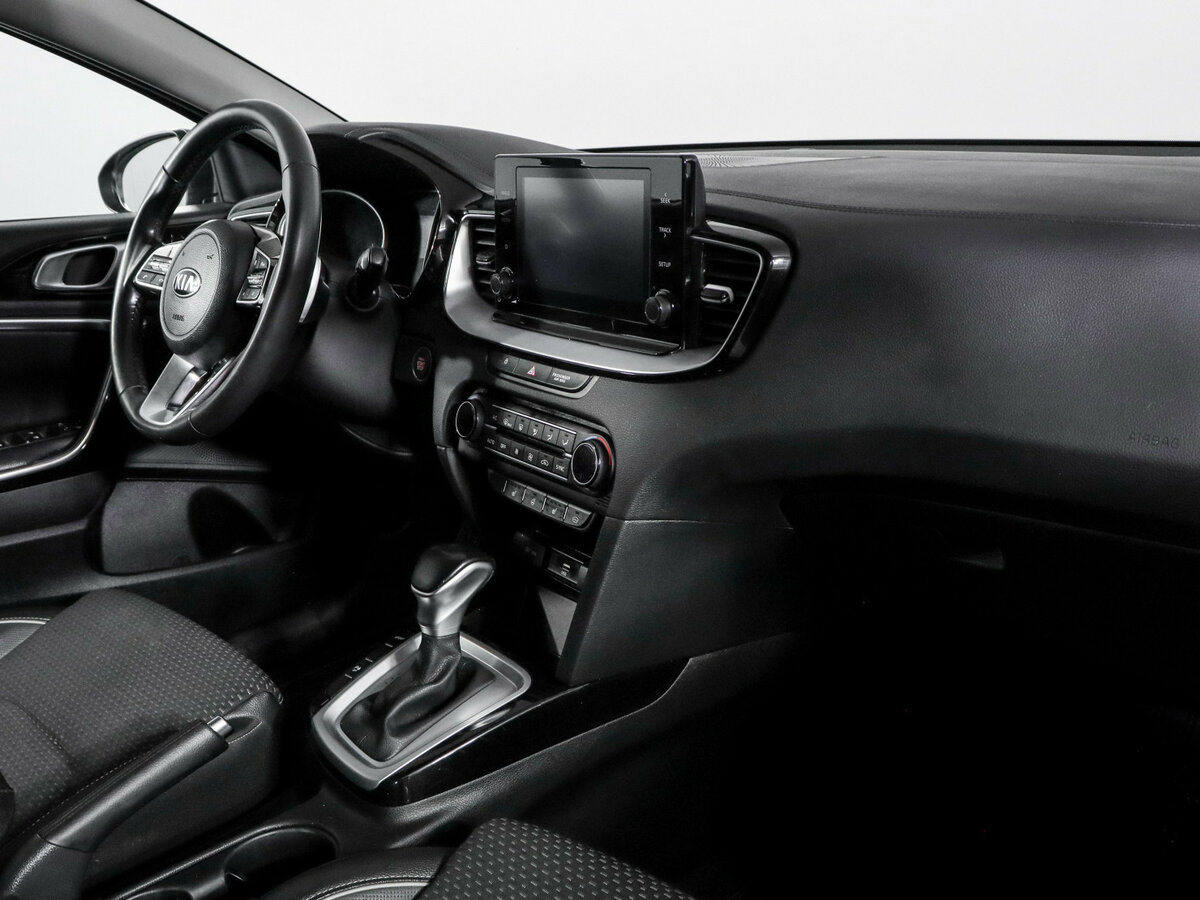 Купить Kia Ceed III, 2021, 55 000 км, фото №9